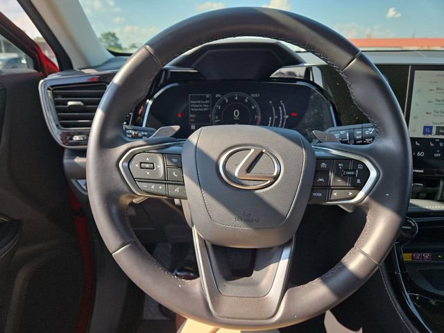 Used 2024 Lexus NX 250 FWD image 14
