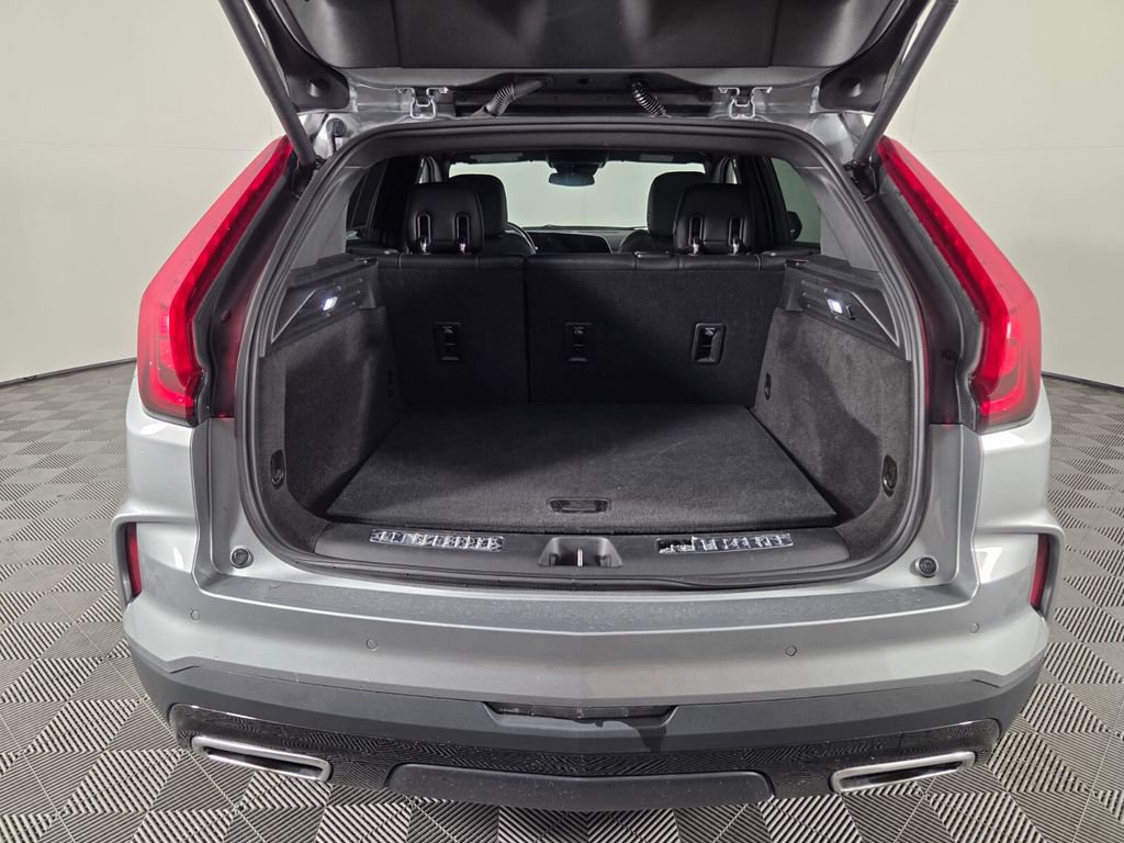 Used 2024 Cadillac XT4 Premium Luxury FWD image 27