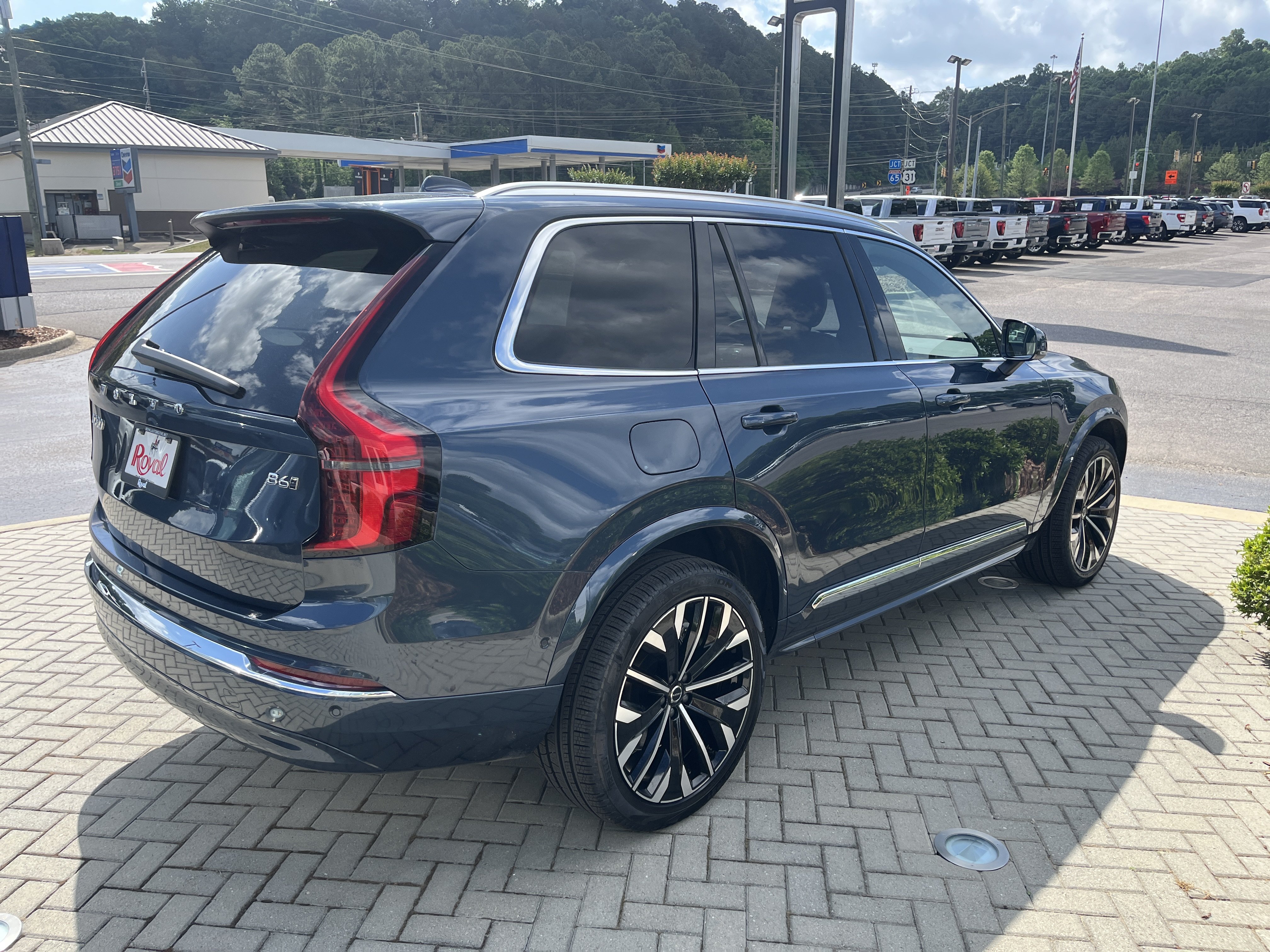 New 2026 Volvo XC90 B6 Plus AWD/4WD image 6