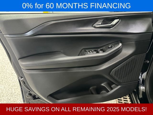 New 2025 Jeep Grand Cherokee L Altitude image 3