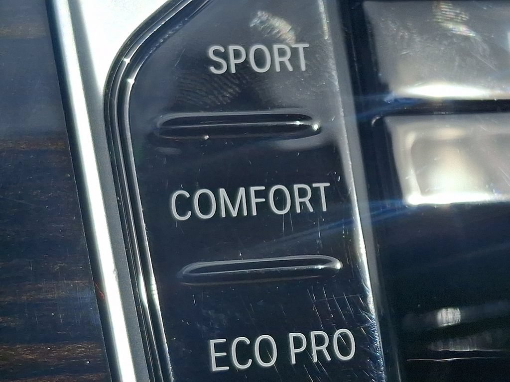 Certified 2025 BMW X5 xDrive40i w/ Climate Comfort Package AWD/4WD image 26