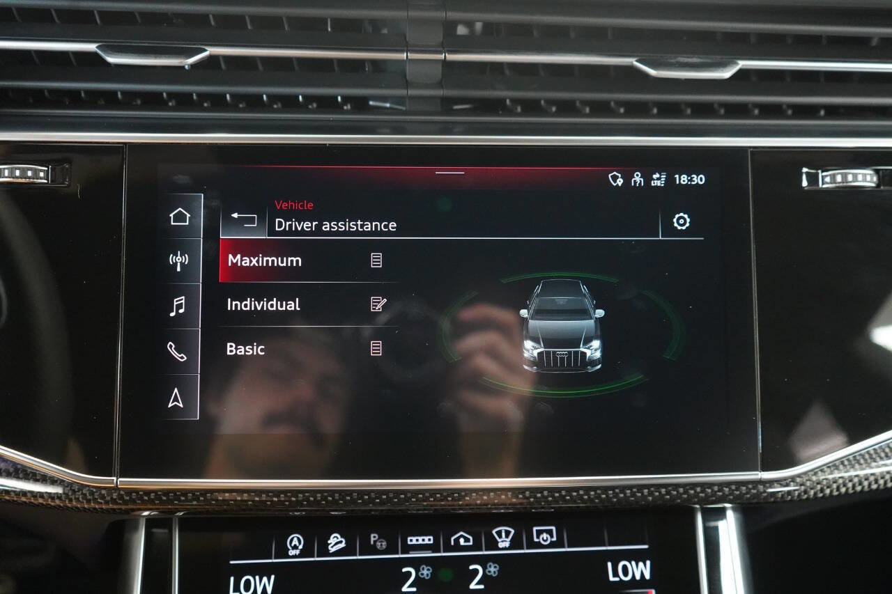 Used 2023 Audi SQ8 Premium Plus image 98
