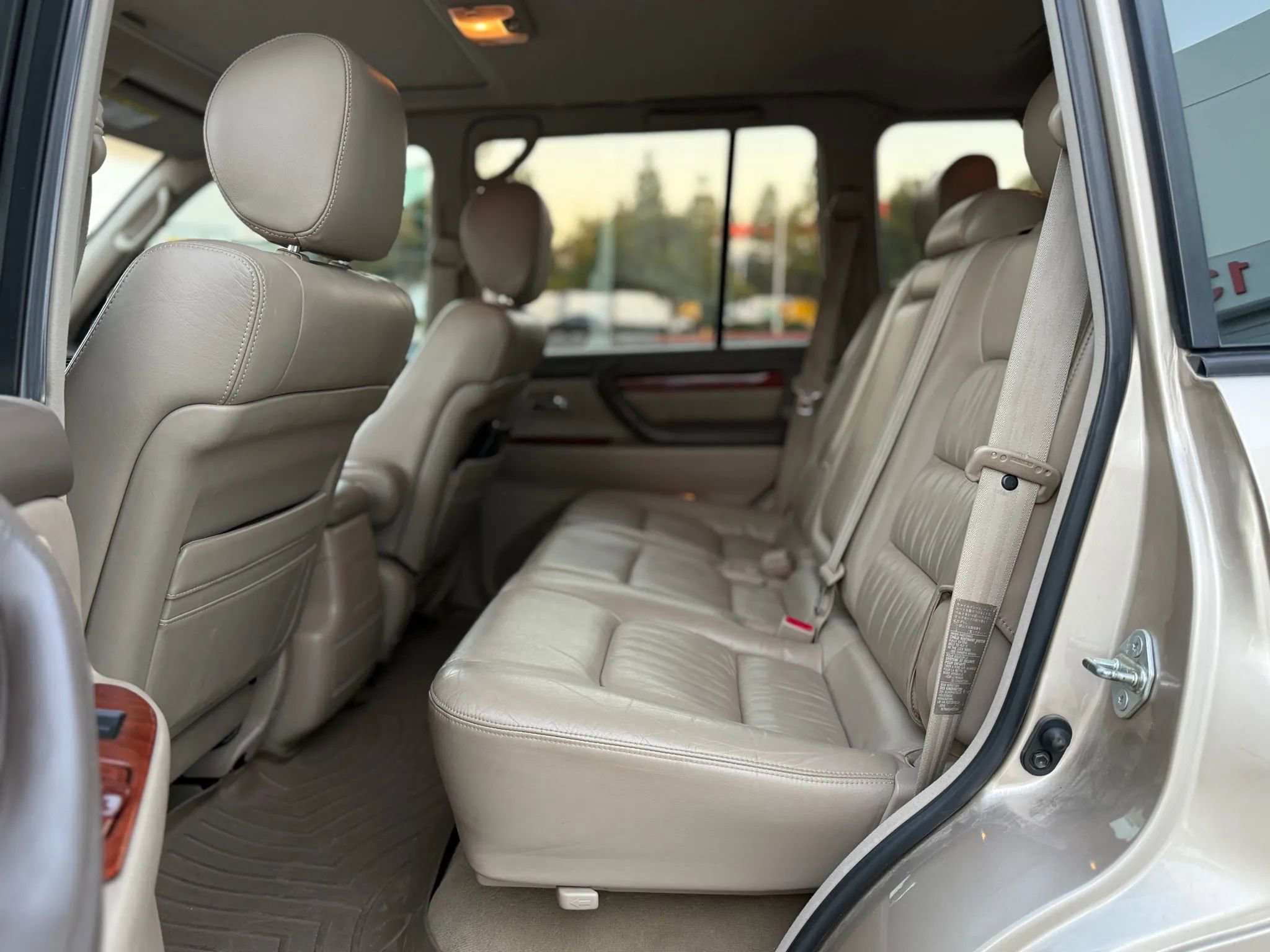 Used 1999 Lexus LX 470 4WD image 26