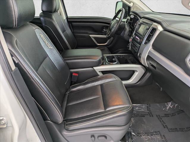 Used 2019 Nissan Titan PRO-4X w/ Pro-4x Convenience Package AWD/4WD image 20