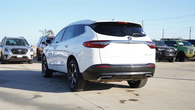 Used 2019 Buick Enclave Essence w/ LPO, Sport Appearance Package image 7