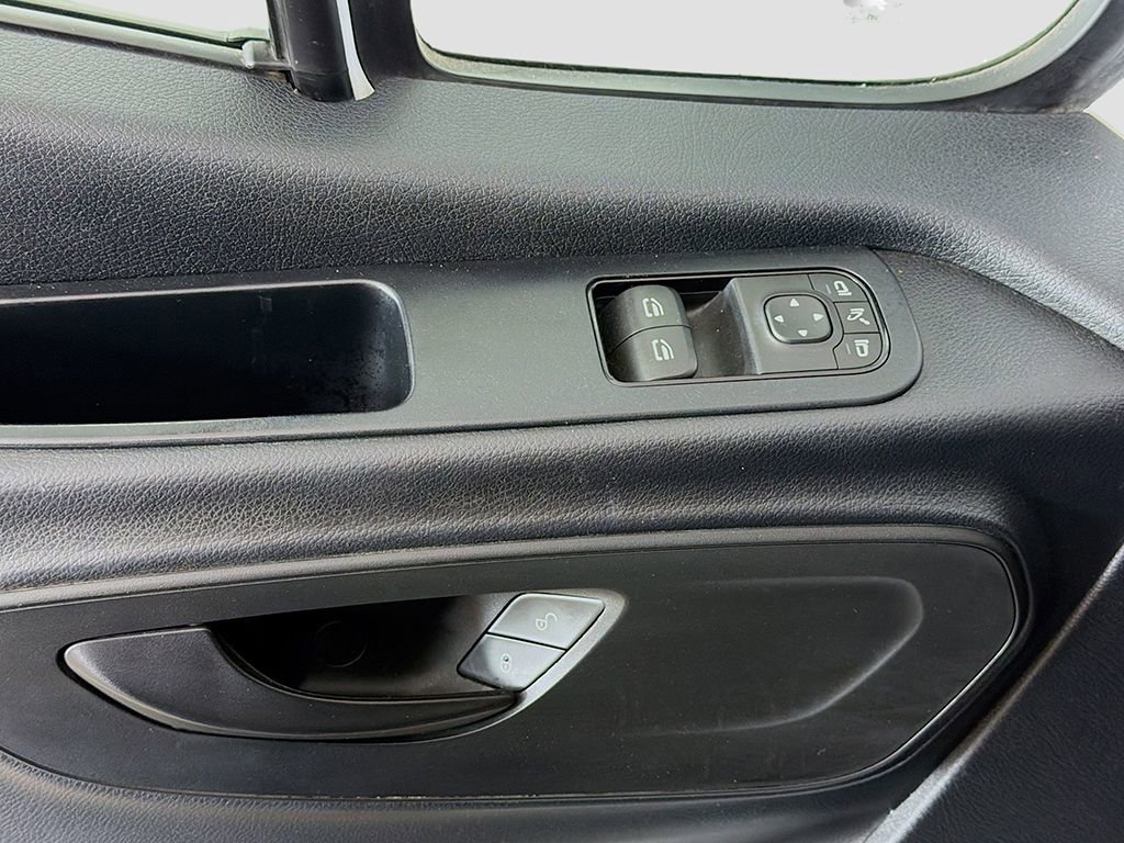 Used 2022 Mercedes-Benz Sprinter 2500 image 22