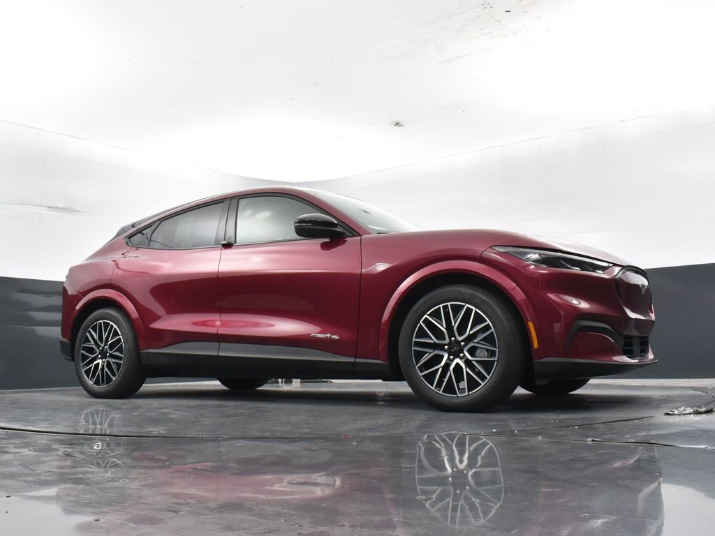 New 2025 Ford Mustang Mach-E Premium image 31