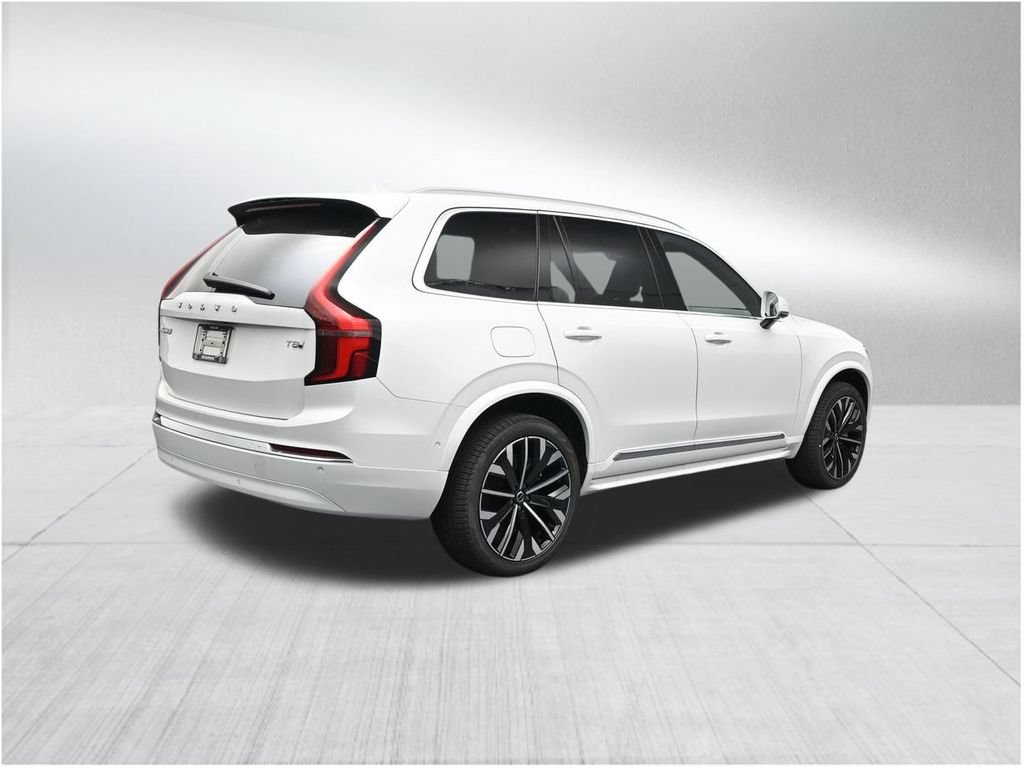 New 2026 Volvo XC90 T8 Plus w/ Protection Package Premier AWD/4WD image 5