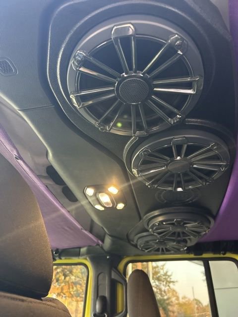 Used 2023 Jeep Gladiator Sport w/ Trailer Tow Package image 36