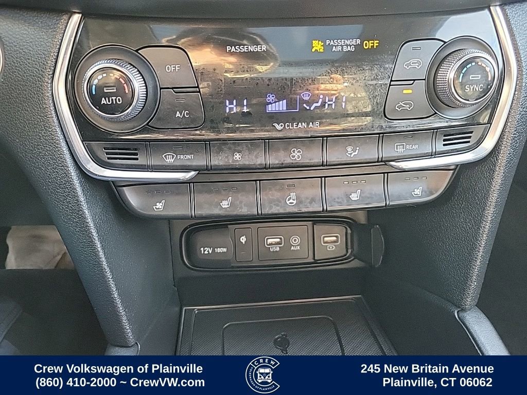 Used 2020 Hyundai Santa Fe Limited w/ Cargo Package image 9