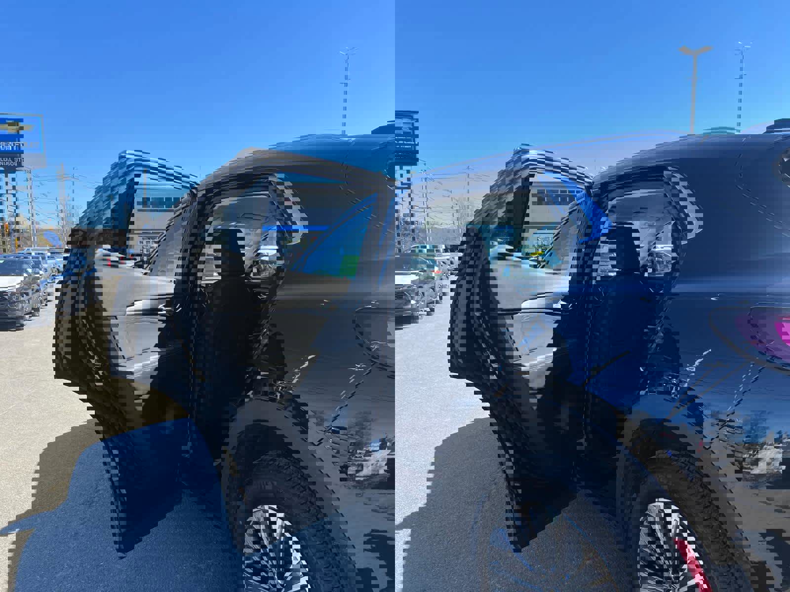 Certified 2025 Buick Envision Preferred image 33