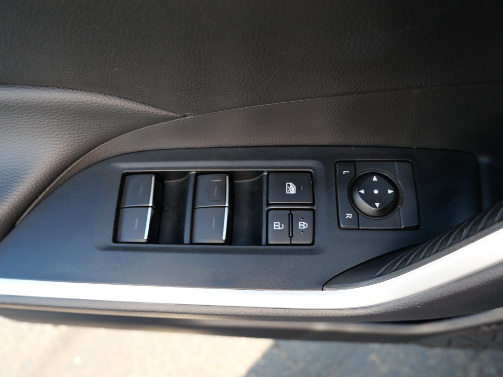 Certified 2025 Toyota RAV4 XLE AWD/4WD image 16