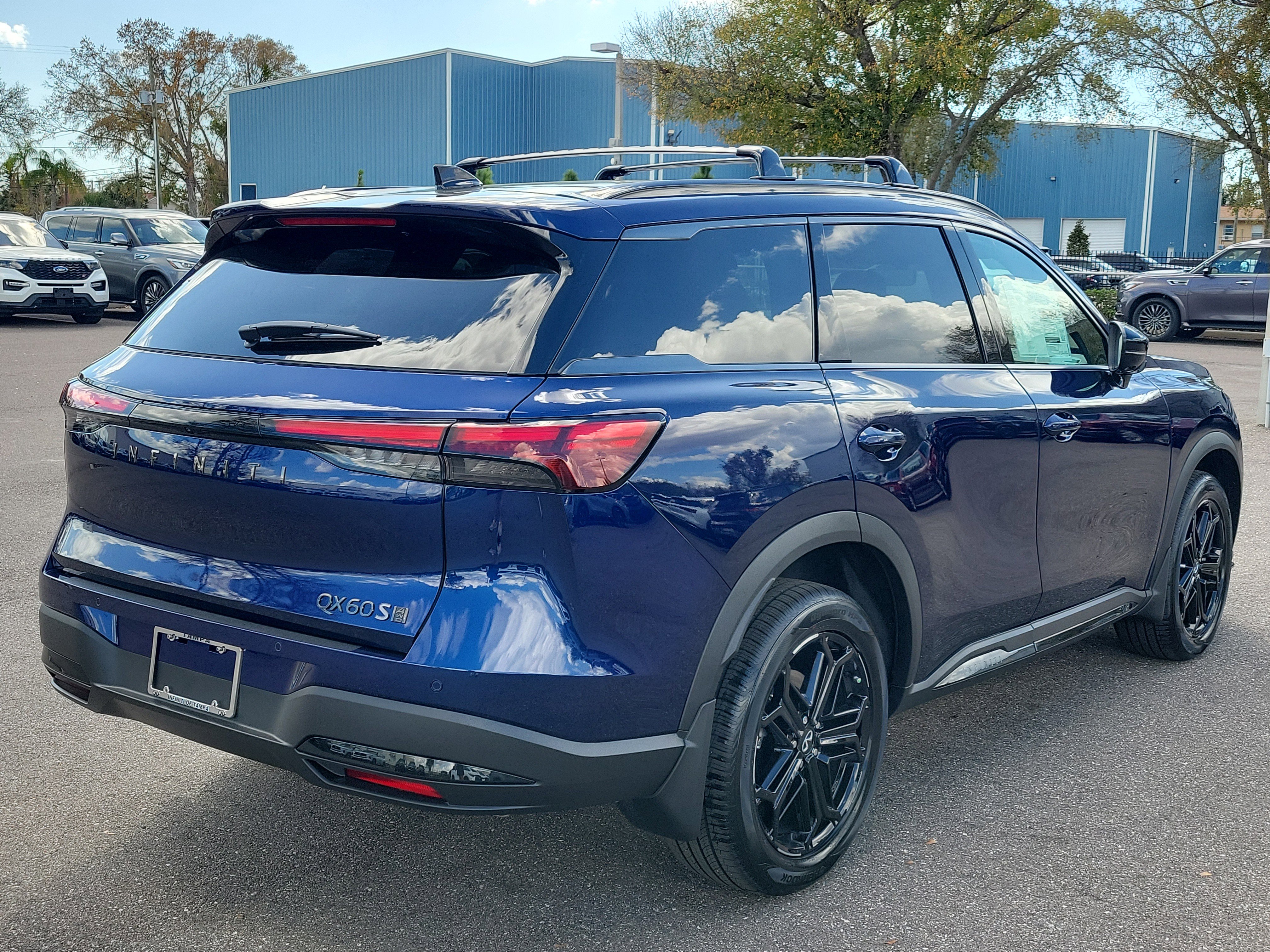 New 2026 INFINITI QX60 Sport w/ Dark Cargo Package image 3