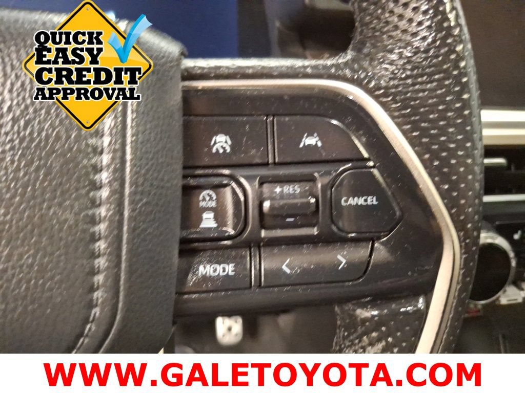 Used 2024 Toyota Tacoma TRD Sport w/ TRD Sport Premium Package AWD/4WD image 22