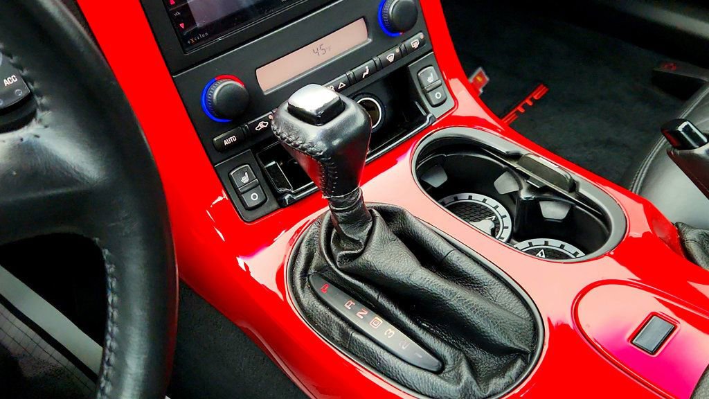 Used 2005 Chevrolet Corvette Convertible w/ Preferred Equipment Group RWD image 17