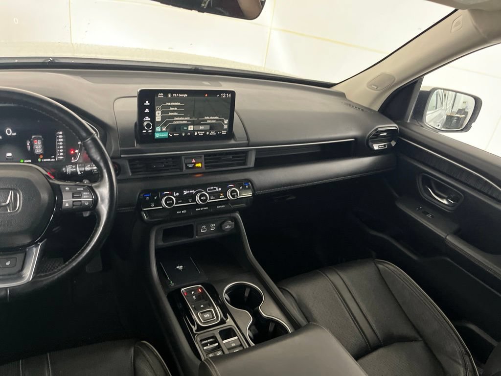 Used 2023 Honda Pilot Elite image 35