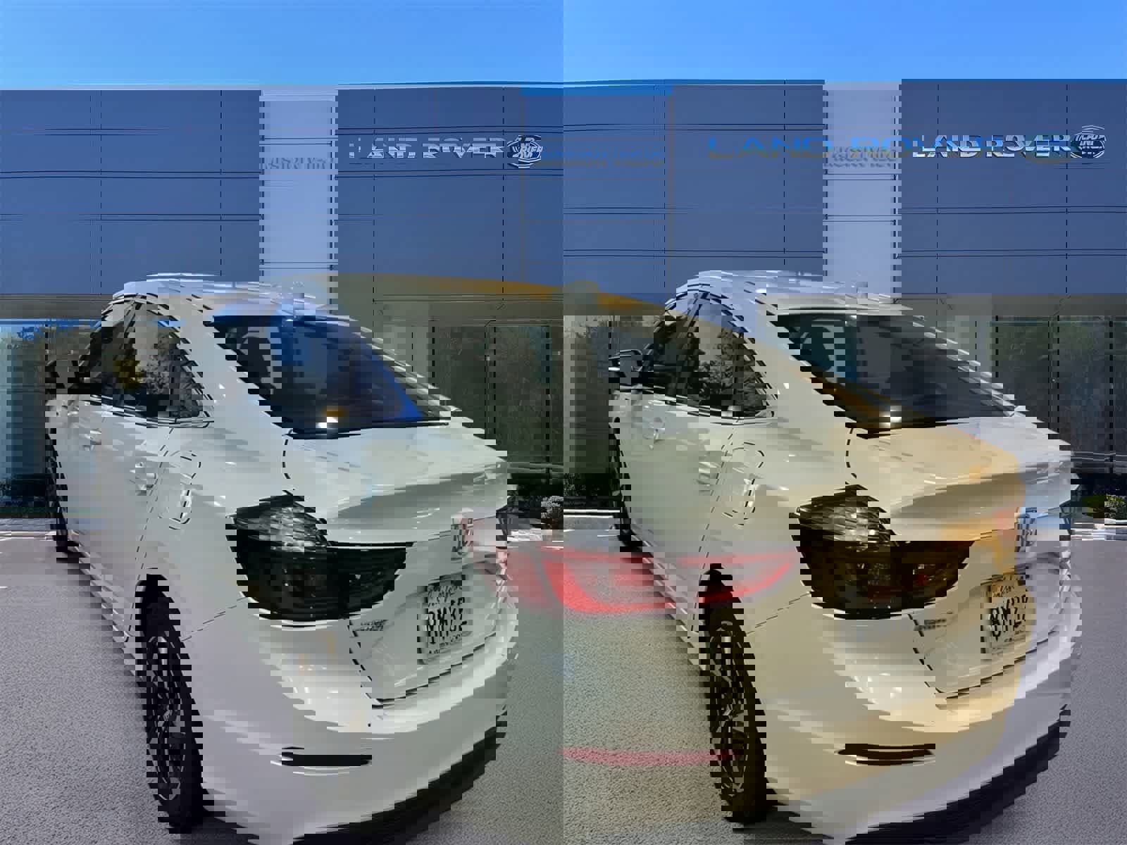 Used 2022 Honda Insight EX image 3