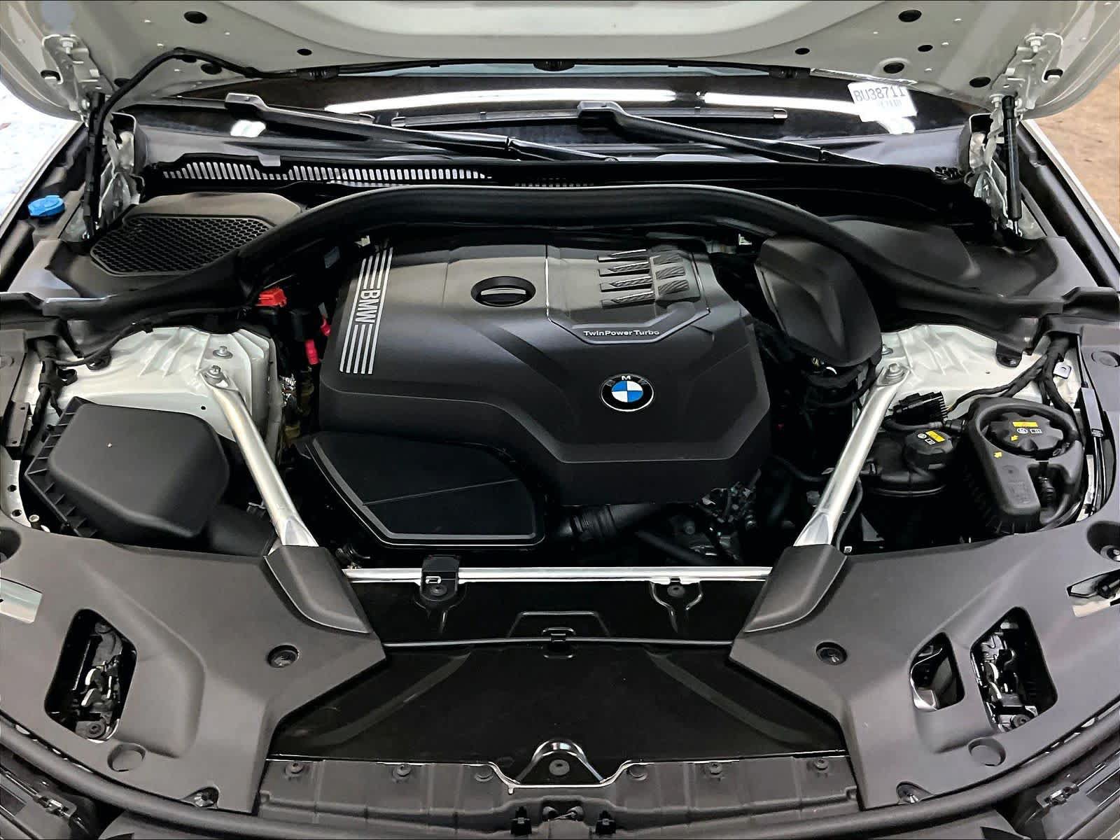 Used 2023 BMW 530i w/ Executive Package RWD image 13