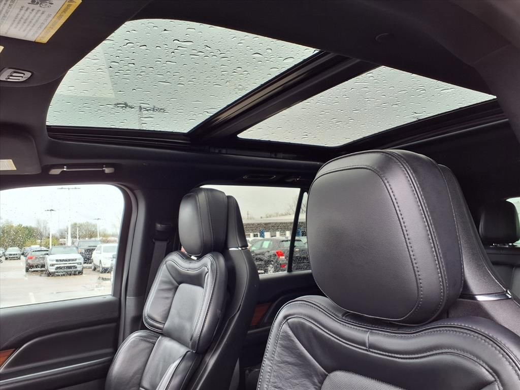 Used 2019 Lincoln Navigator Reserve AWD/4WD image 20