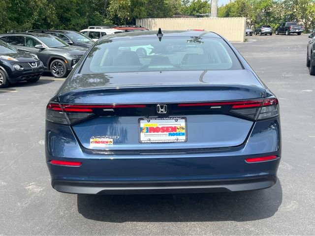 New 2025 Honda Accord SE image 4