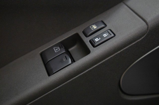 Used 2020 Nissan Frontier SV w/ SV Utility Package image 22