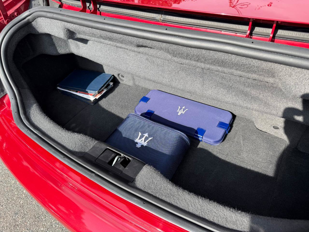 Used 2012 Maserati GranTurismo Sport RWD image 40