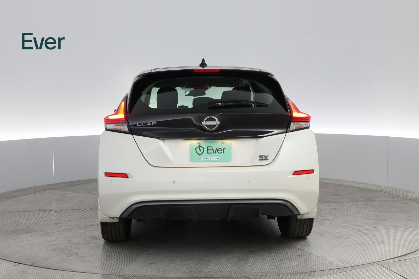 Used 2024 Nissan Leaf SV Plus image 13