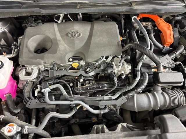 Used 2023 Toyota Sienna XLE AWD/4WD image 26