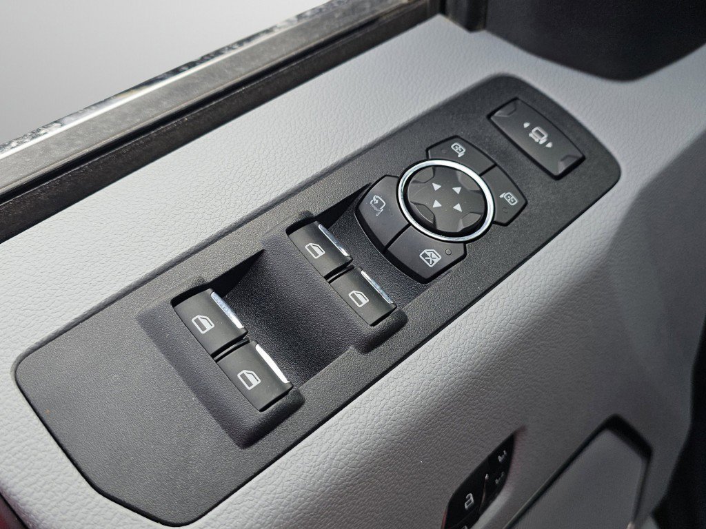 Used 2022 Ford F250 Limited w/ FX4 Off-Road Package image 35