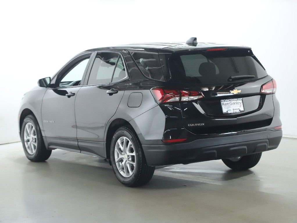Used 2024 Chevrolet Equinox LS w/ LS Convenience Package FWD image 39
