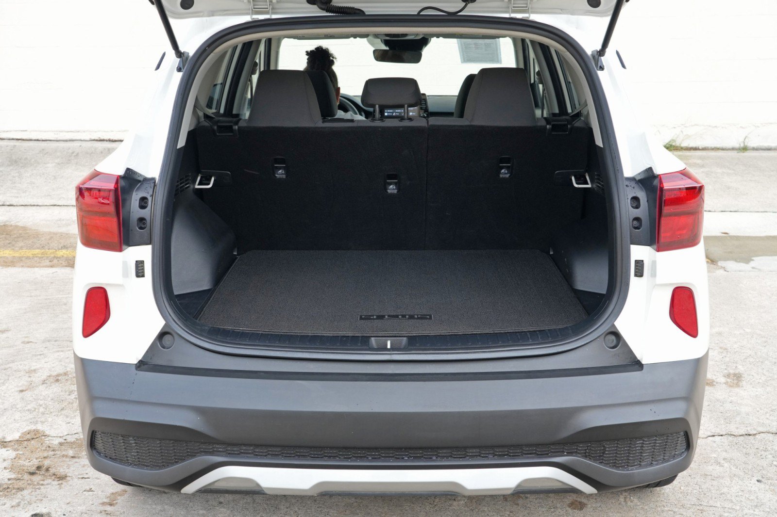 Used 2023 Kia Seltos LX AWD/4WD image 9