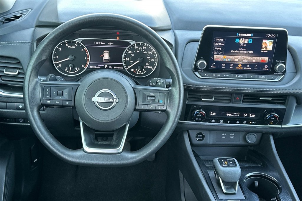 Used 2024 Nissan Rogue SV image 17