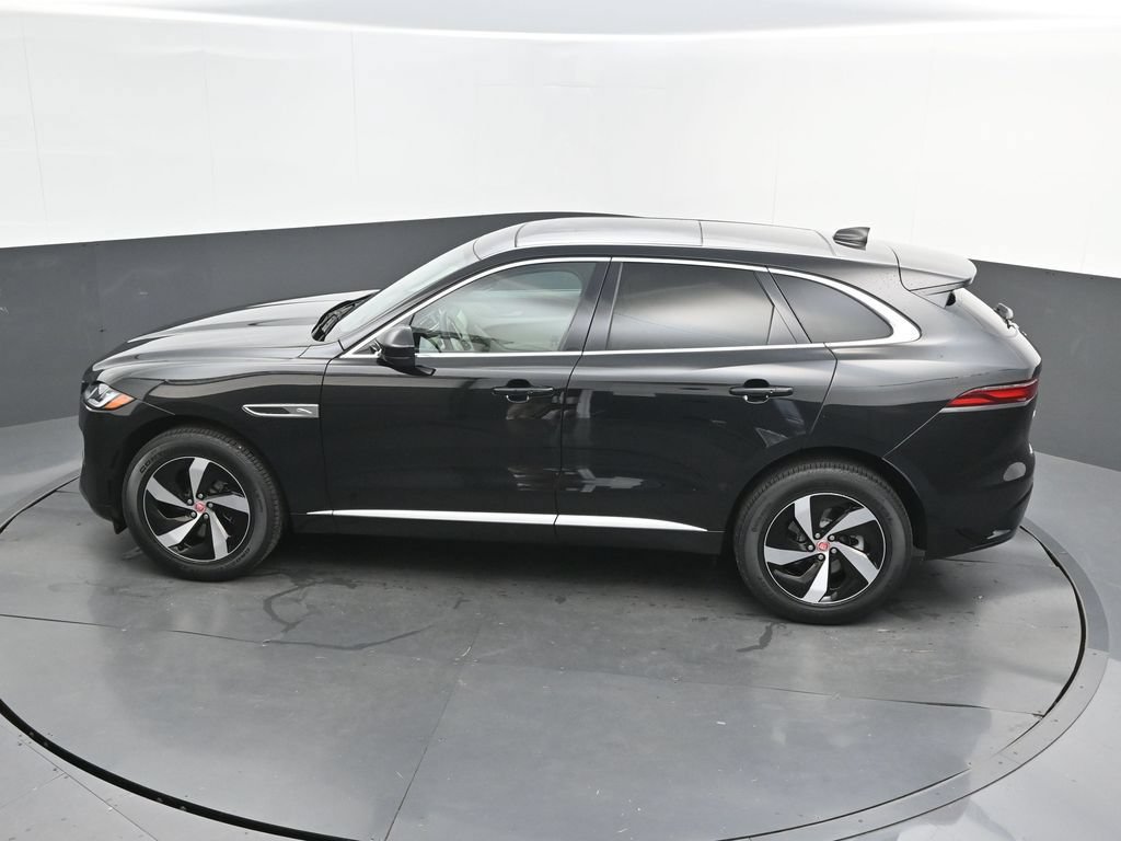 Certified 2023 Jaguar F-PACE S AWD/4WD image 31