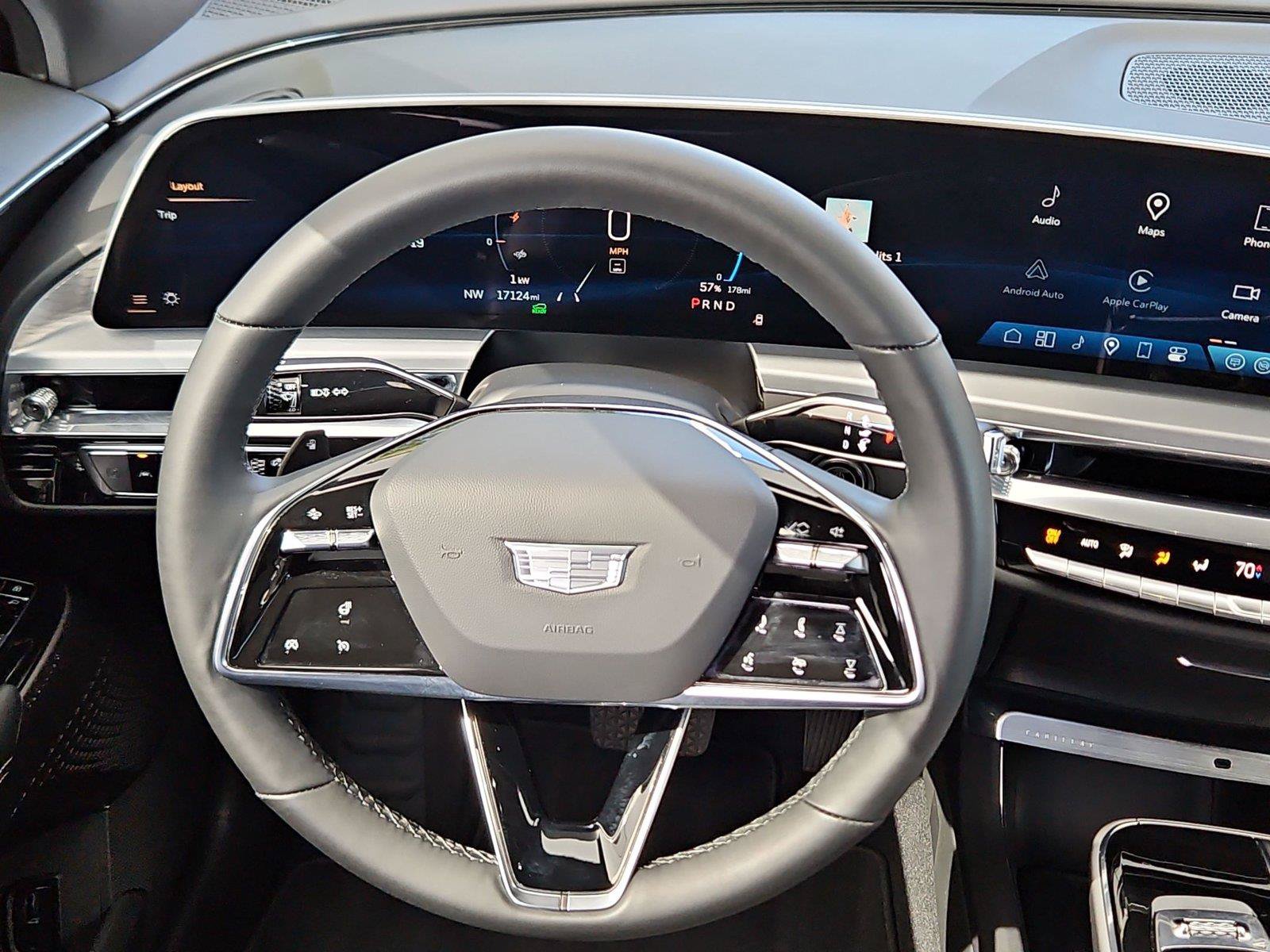 Used 2024 Cadillac Lyriq Luxury RWD image 17