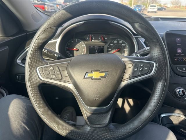 Used 2022 Chevrolet Malibu LT FWD image 31