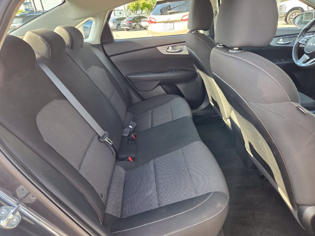Used 2023 Kia Forte LXS FWD image 13