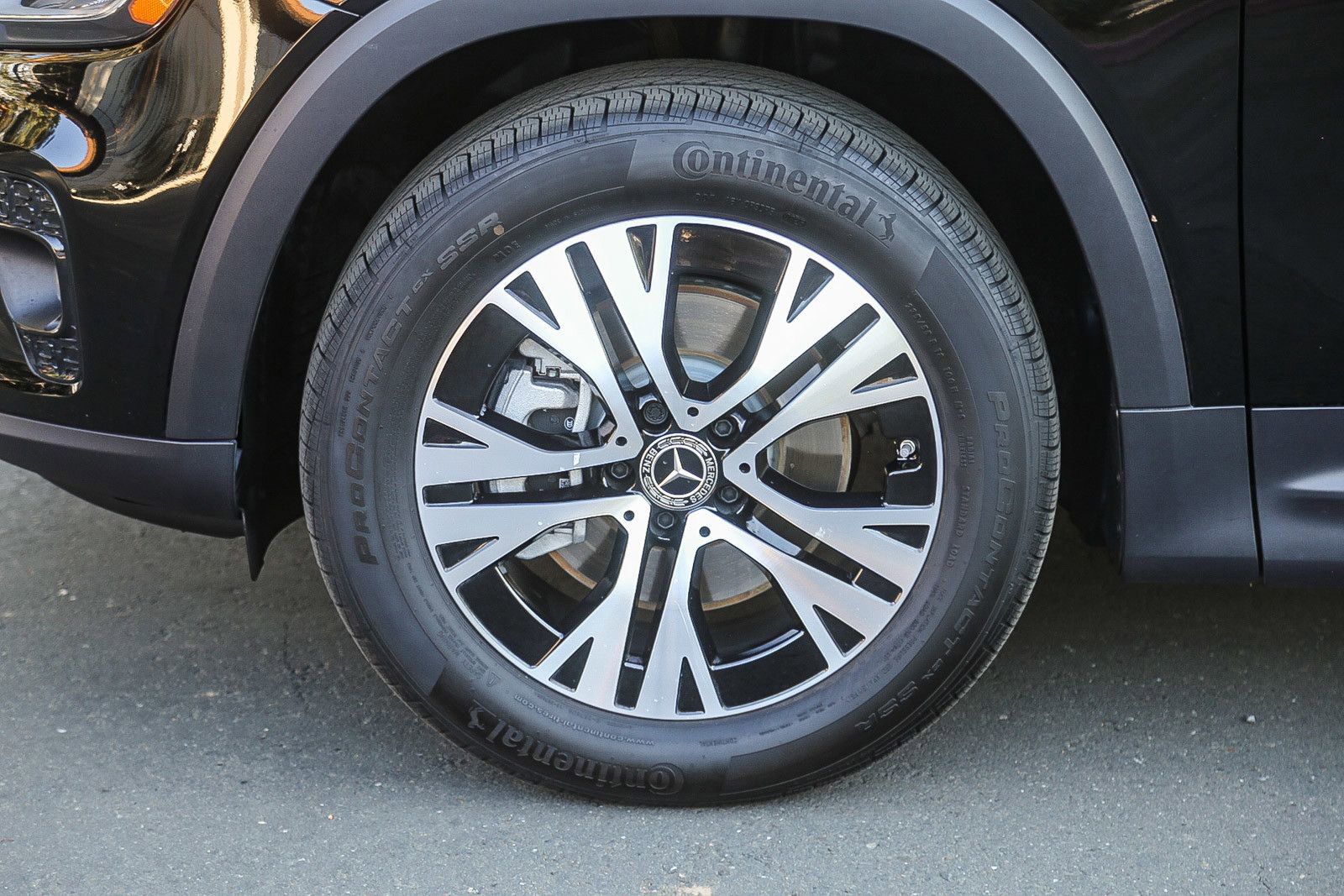 Certified 2026 Mercedes-Benz GLB 250 image 9