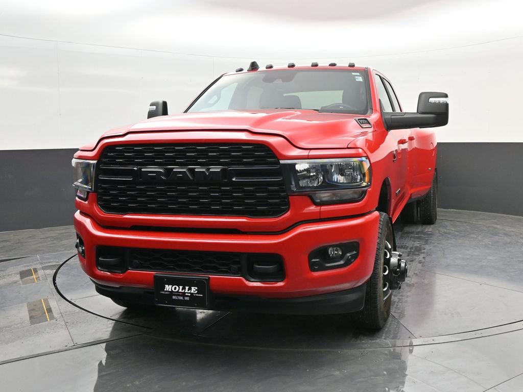 Used 2024 RAM 3500 Big Horn w/ Night Edition image 3