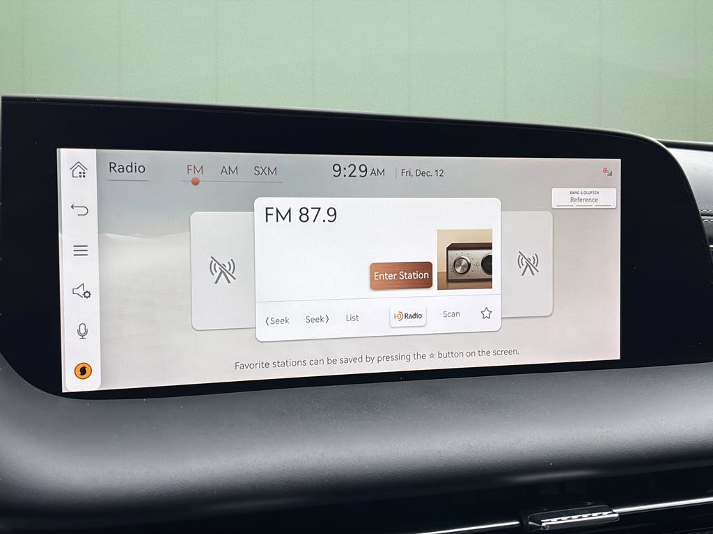 Used 2024 Genesis G90 3.5T image 30