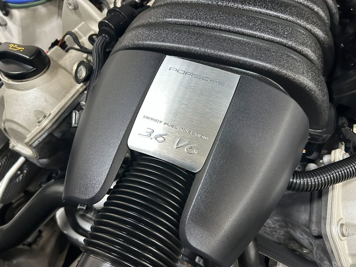 Used 2012 Porsche Panamera 4 image 74