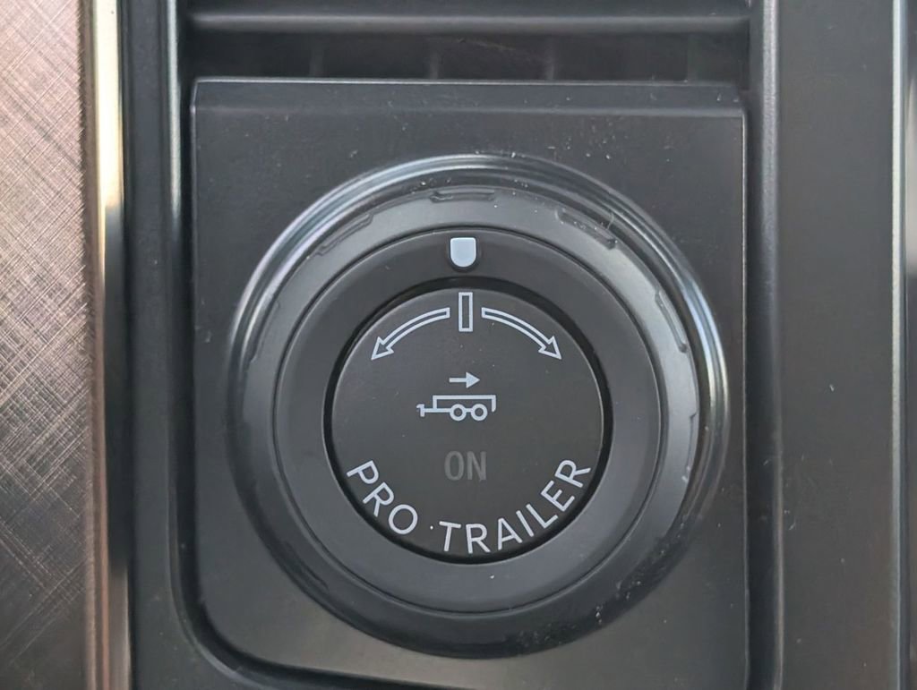 New 2026 Ford F150 King Ranch w/ Equipment Group 601A High image 39