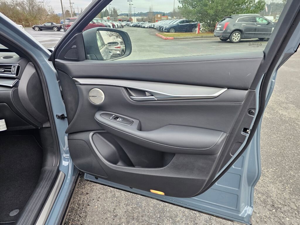 New 2025 INFINITI QX55 Essential image 10