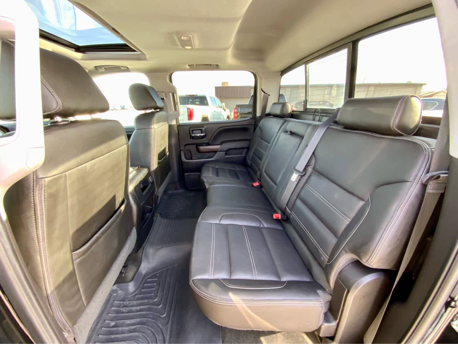 Used 2018 GMC Sierra 1500 Denali image 28