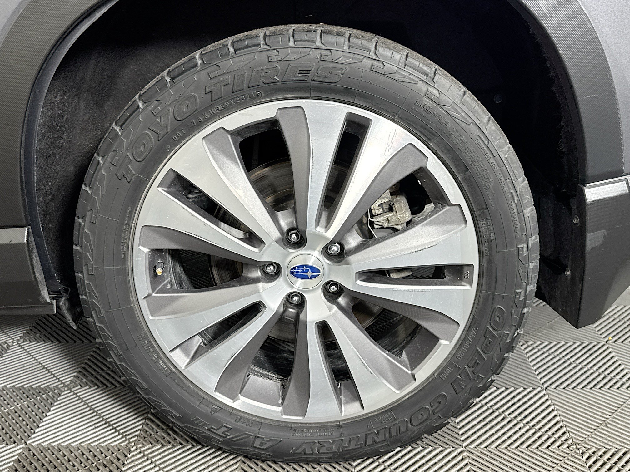 Used 2020 Subaru Ascent Limited w/ Popular Package #2A AWD/4WD image 35