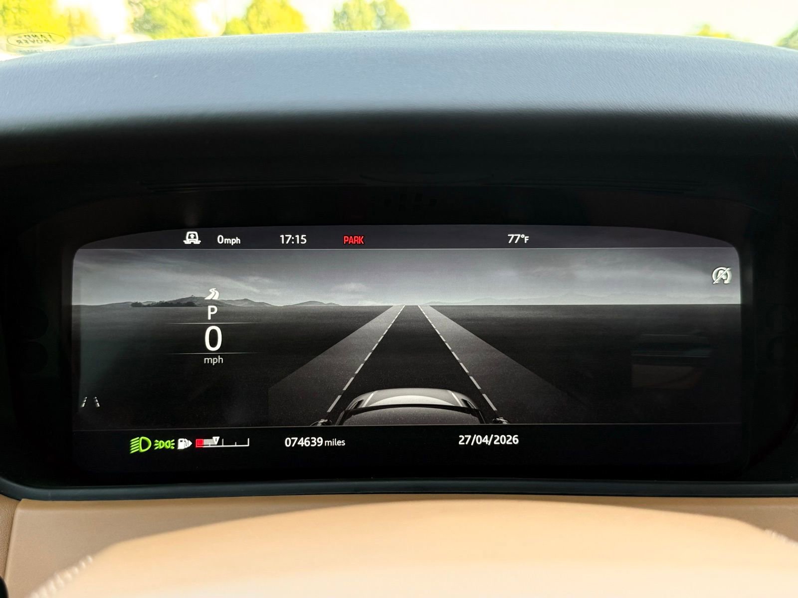 Used 2018 Land Rover Range Rover Velar R-Dynamic HSE AWD/4WD image 64