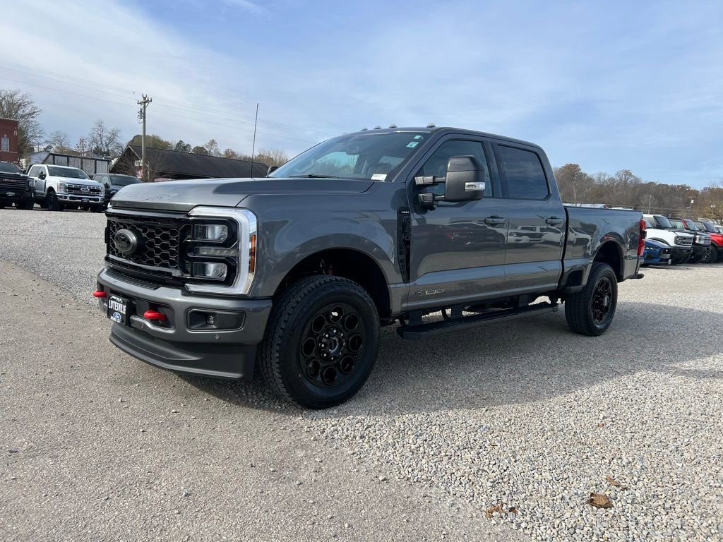 Used 2025 Ford F350 Lariat w/ Lariat Ultimate Package image 4