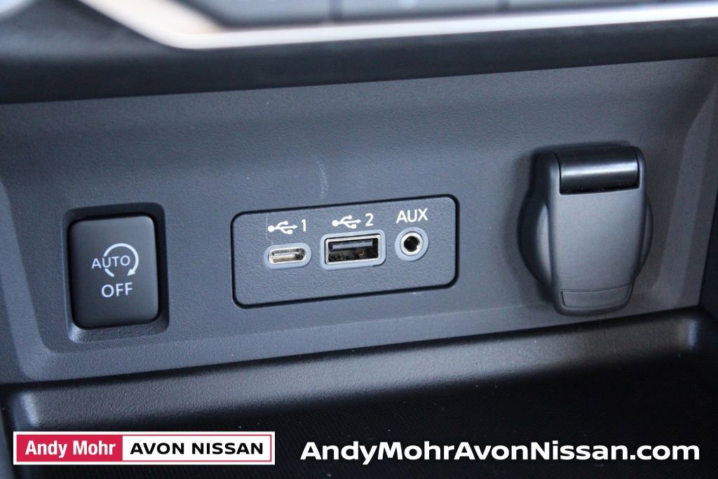 New 2025 Nissan Sentra SV image 24