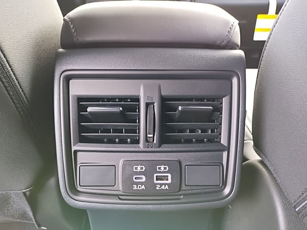 Used 2026 Subaru Outback Premium AWD/4WD image 49