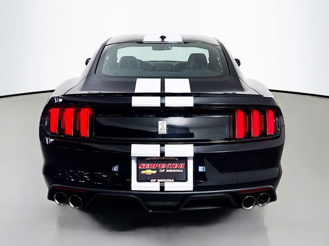 Used 2016 Ford Mustang Shelby GT350 w/ Technology Package image 7