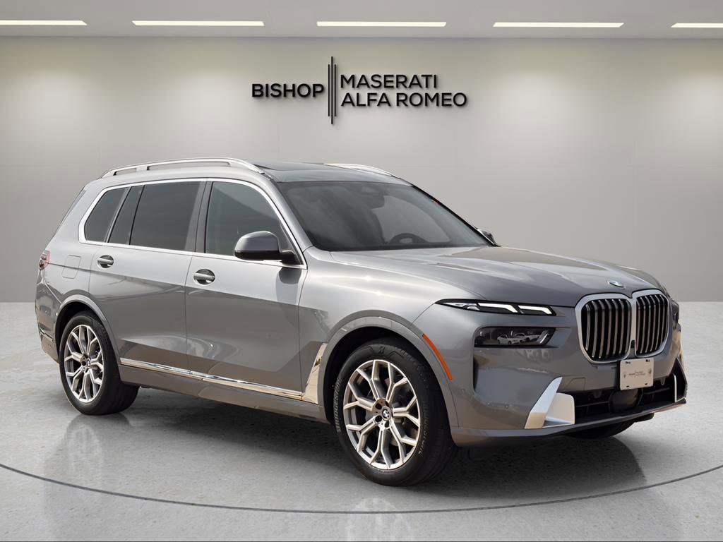 Used 2025 BMW X7 xDrive40i image 1